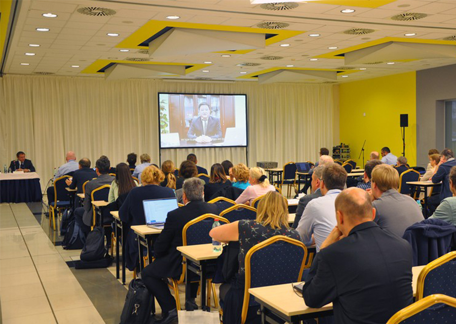 勇電受邀參加歐洲照明高峰論壇，向世界分享3D打印照明新技術(shù)