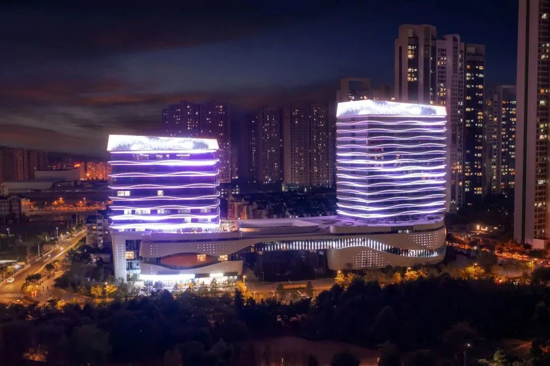 用燈光打造海浪風(fēng)帆，邀您共賞寧德市夜景新地標(biāo)